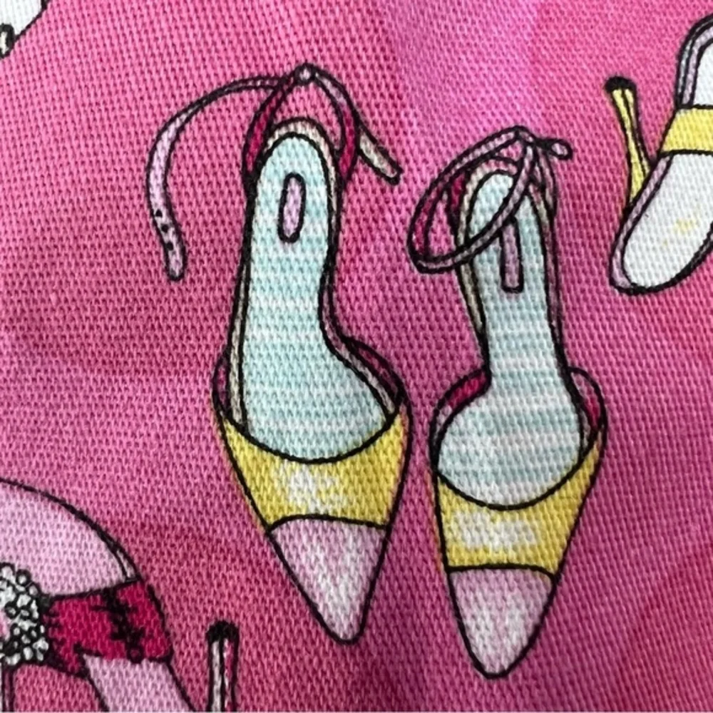 Vintage Requirements‎ Pants Size 12 Womens Pink All Over Prints Heels Shoes Chic
